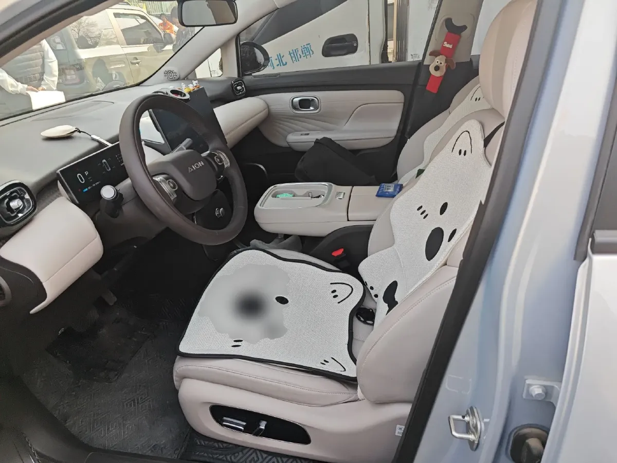 2025 Aion AION UT BEV 44.257/44.12/44.133KWH,autocango,china used car exporter,china ev exporter,chinese used car exporter,chinese used ev exporter