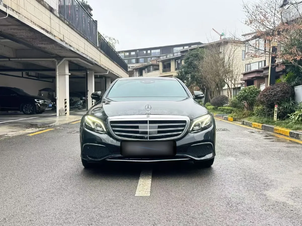 2019 Mercedes-Benz E Class 2.0T 258HP L4 9AT,autocango,china used car exporter,china ev exporter,chinese used car exporter,chinese used ev exporter