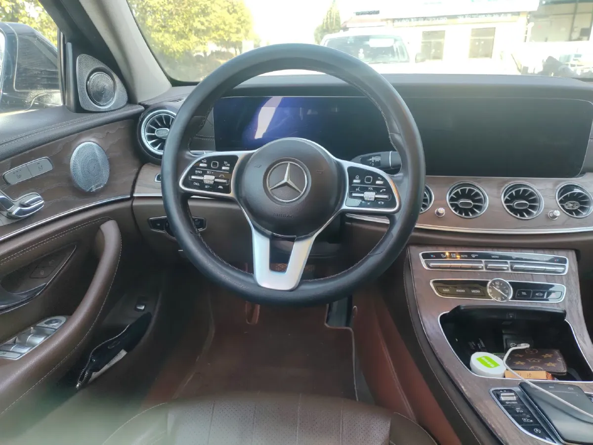 2019 Mercedes-Benz E Class 2.0T 258HP L4 9AT,autocango,china used car exporter,china ev exporter,chinese used car exporter,chinese used ev exporter