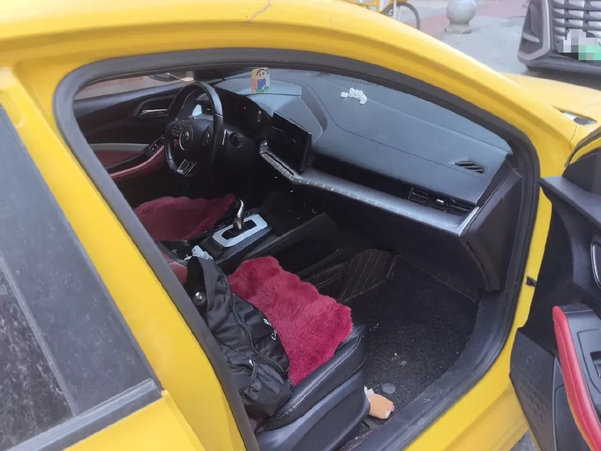 2021 MG 5 1.5T 173HP L4 7DCT,autocango,china used car exporter,china ev exporter,chinese used car exporter,chinese used ev exporter