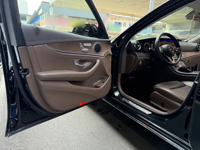 2019 Mercedes-Benz E Class 2.0T 184HP L4 9AT,autocango,china used car exporter,china ev exporter,chinese used car exporter,chinese used ev exporter