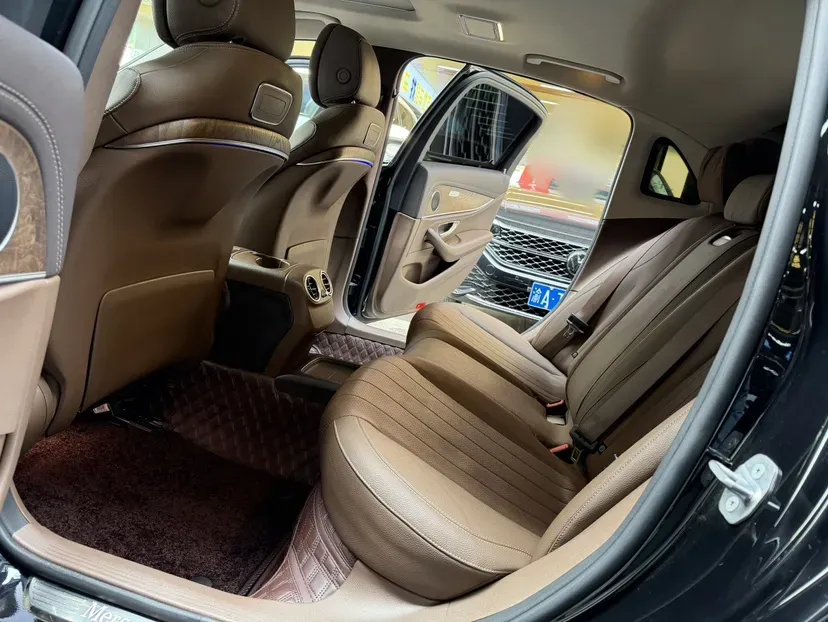 2019 Mercedes-Benz E Class 2.0T 184HP L4 9AT,autocango,china used car exporter,china ev exporter,chinese used car exporter,chinese used ev exporter