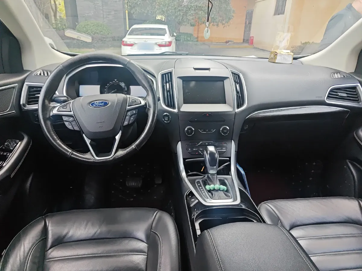 2015 Ford Edge 2.0T 245HP L4 6AT,autocango,china used car exporter,china ev exporter,chinese used car exporter,chinese used ev exporter