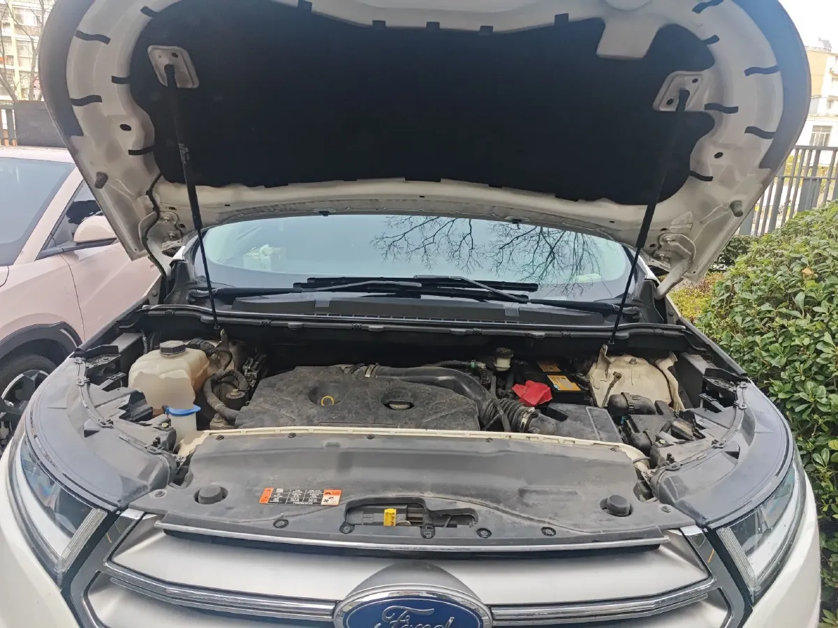 2015 Ford Edge 2.0T 245HP L4 6AT,autocango,china used car exporter,china ev exporter,chinese used car exporter,chinese used ev exporter