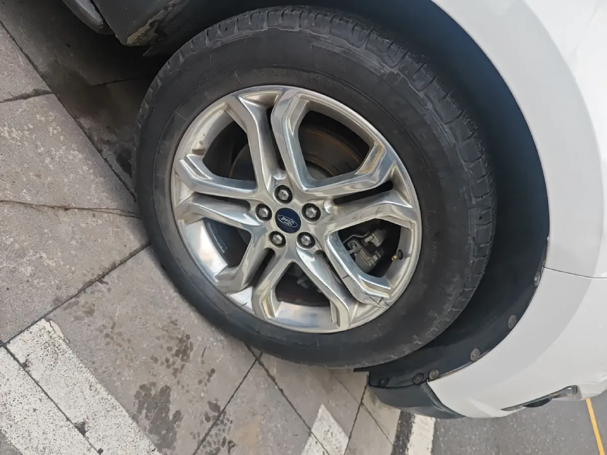 2015 Ford Edge 2.0T 245HP L4 6AT,autocango,china used car exporter,china ev exporter,chinese used car exporter,chinese used ev exporter