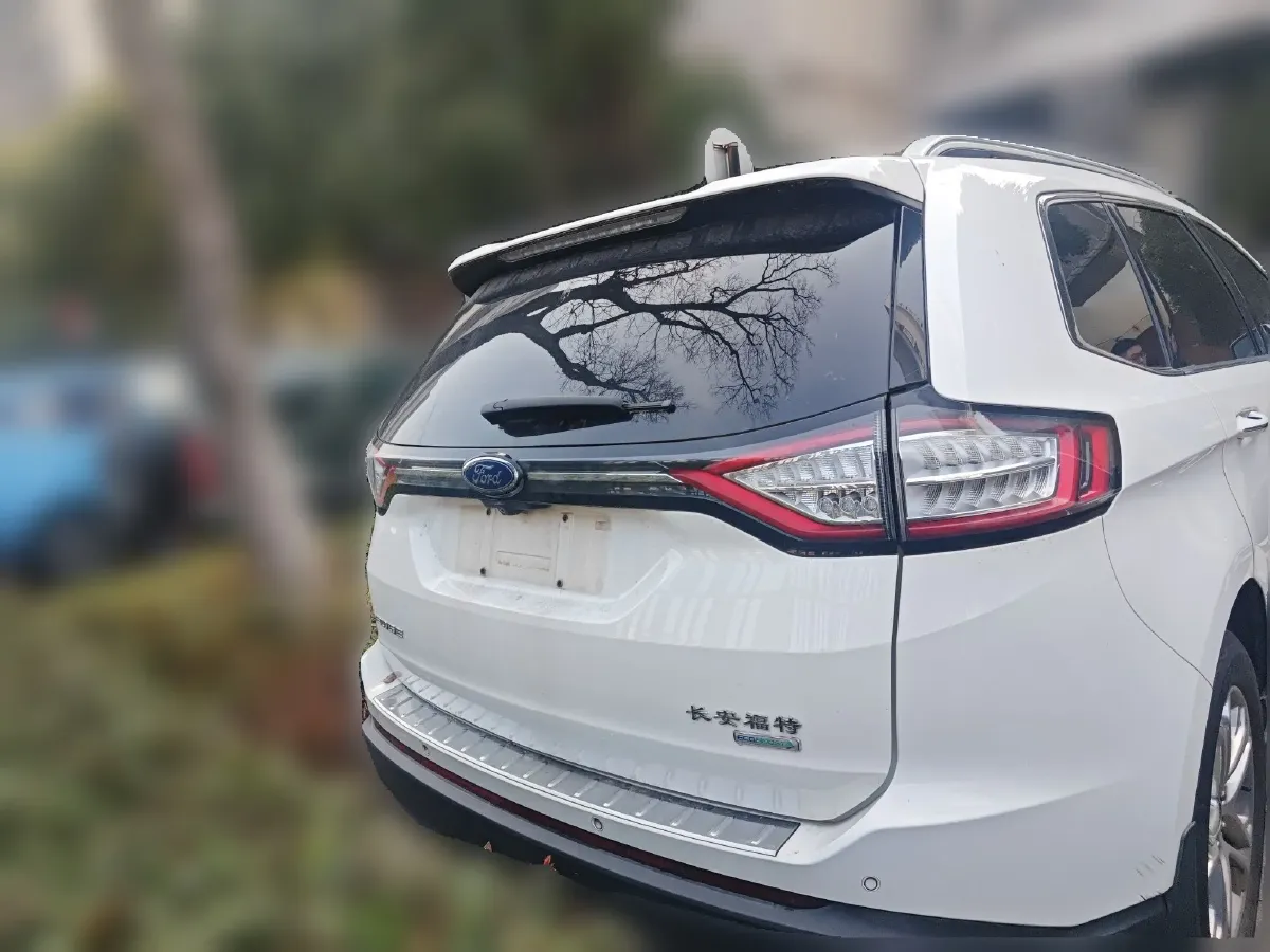 2015 Ford Edge 2.0T 245HP L4 6AT,autocango,china used car exporter,china ev exporter,chinese used car exporter,chinese used ev exporter