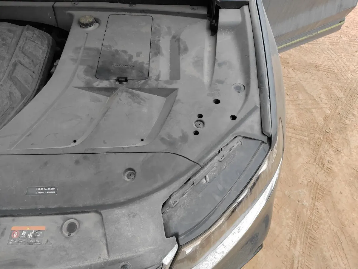 2021 Geely Tugella 2.0T 190HP L4 7DCT,autocango,china used car exporter,china ev exporter,chinese used car exporter,chinese used ev exporter