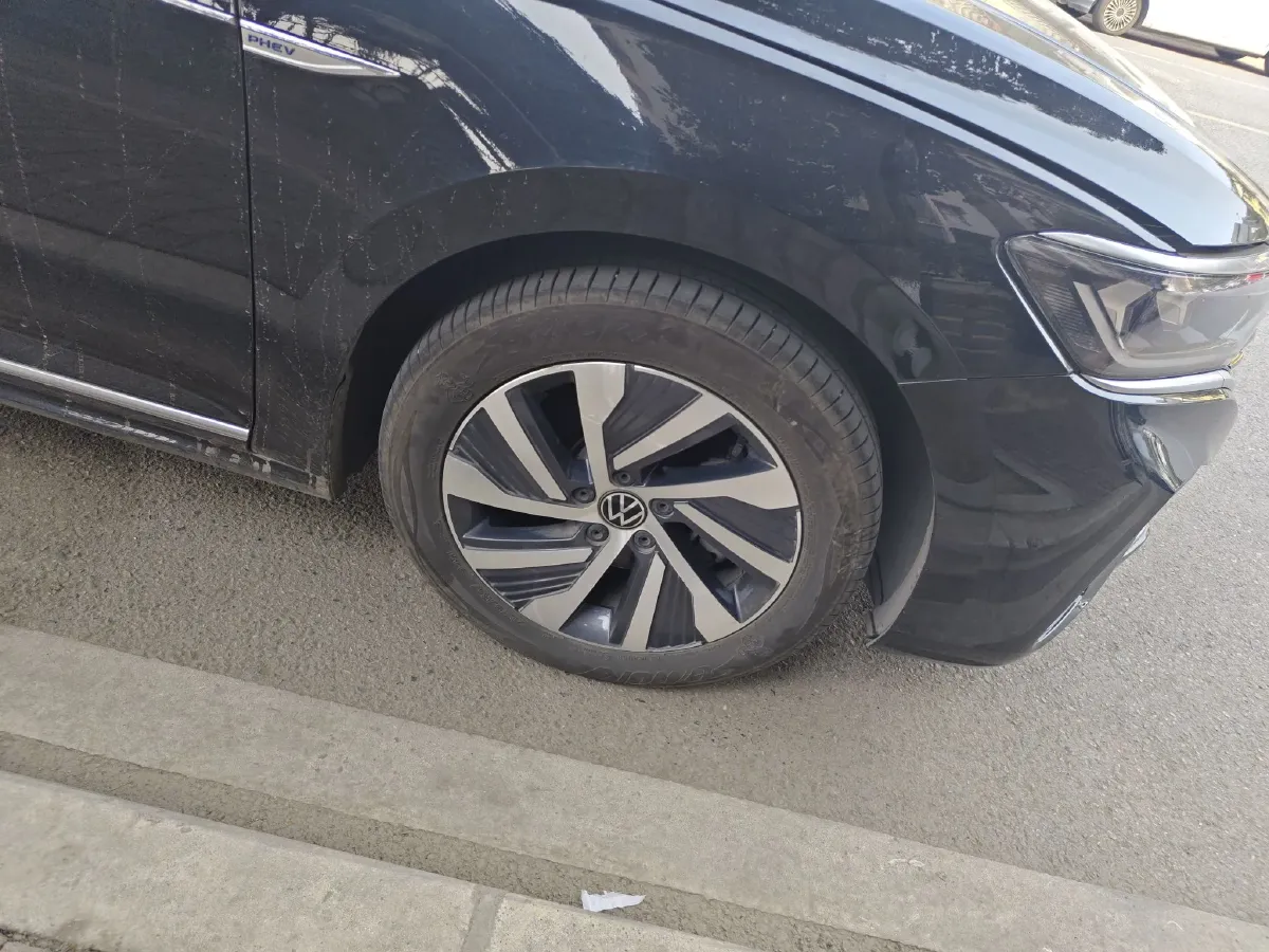 2022 Volkswagen Passat 1.4T 150HP L4 6DCT PHEV 13KWH,autocango,china used car exporter,china ev exporter,chinese used car exporter,chinese used ev exporter