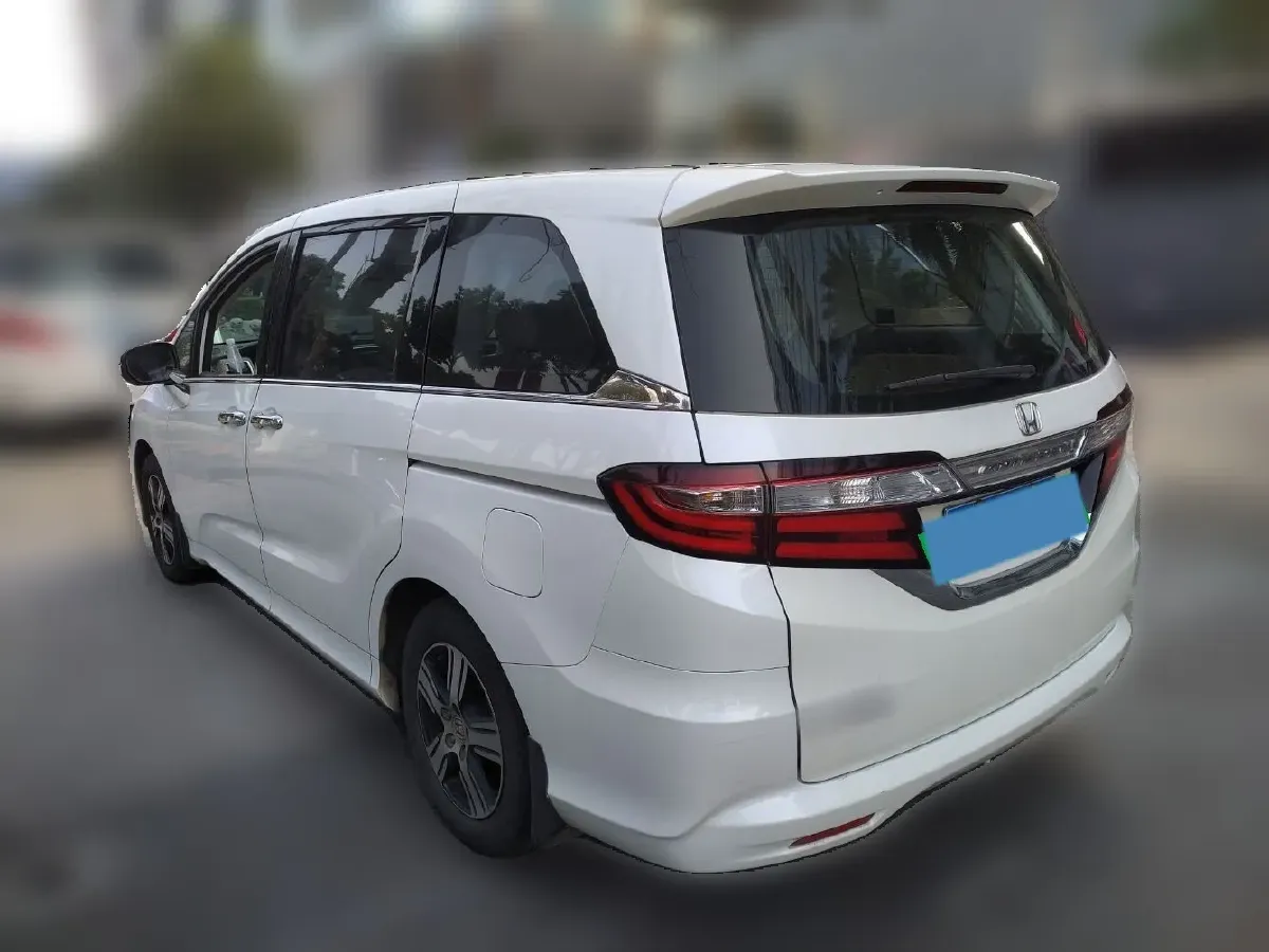 2017 Honda Odyssey 2.4L 186HP L4 CVT,autocango,china used car exporter,china ev exporter,chinese used car exporter,chinese used ev exporter