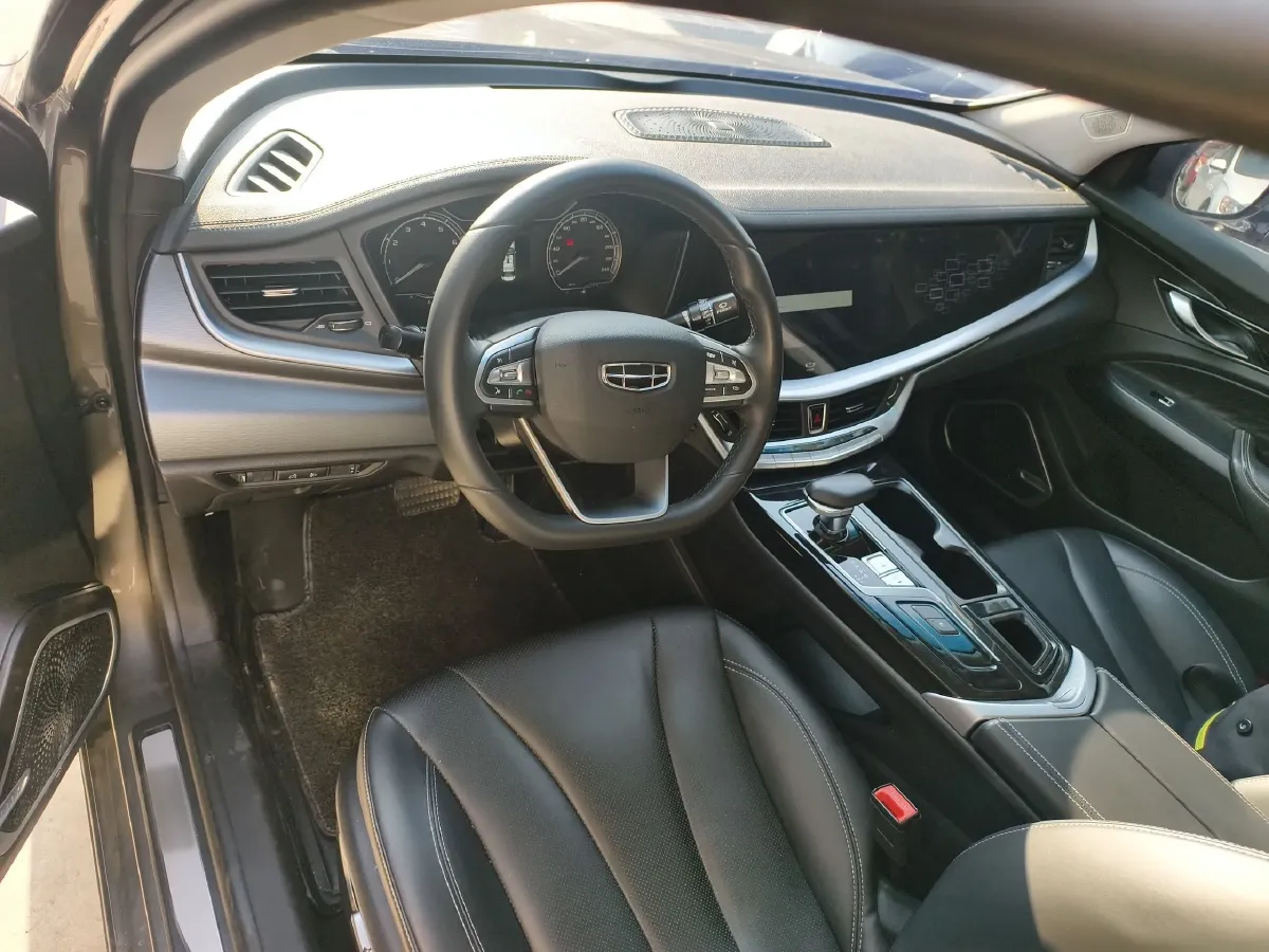 2021 Geely Emgrand GT 1.8T 184HP L4 7DCT,autocango,china used car exporter,china ev exporter,chinese used car exporter,chinese used ev exporter