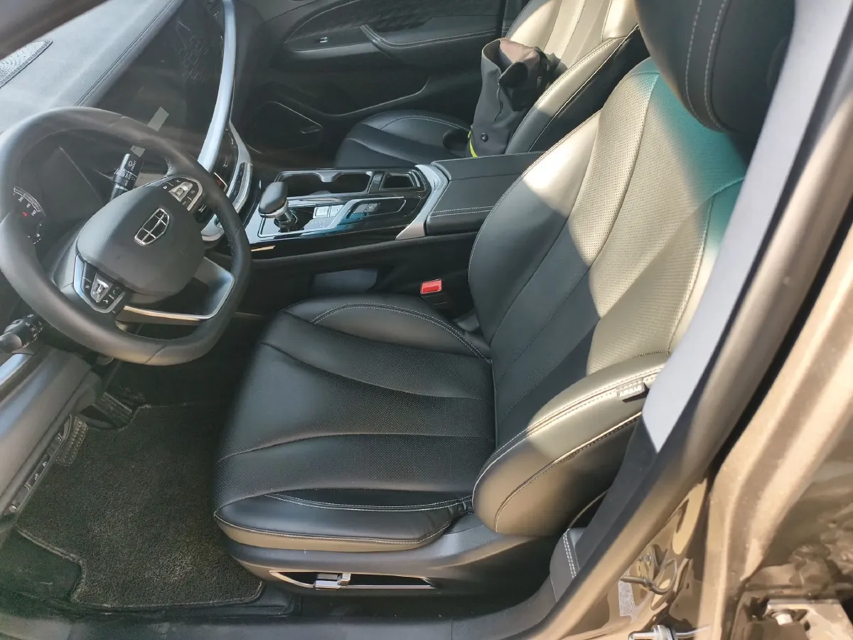 2021 Geely Emgrand GT 1.8T 184HP L4 7DCT,autocango,china used car exporter,china ev exporter,chinese used car exporter,chinese used ev exporter