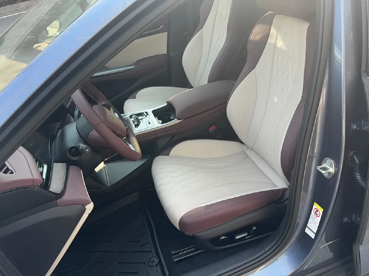 2023 BYD Seal 1.5T 139HP L4 E-CVT PHEV 17.6KWH,autocango,china used car exporter,china ev exporter,chinese used car exporter,chinese used ev exporter