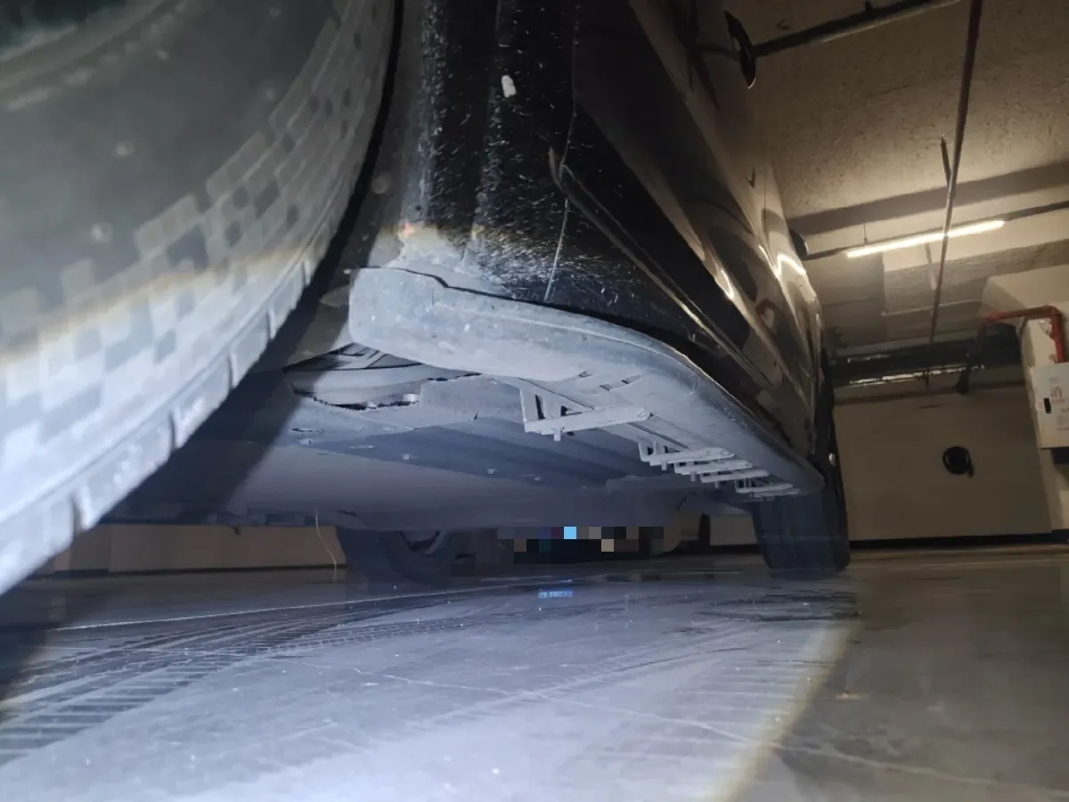 2021 Li ONE Range Extended 131HP REEV 40.5KWH,autocango,china used car exporter,china ev exporter,chinese used car exporter,chinese used ev exporter