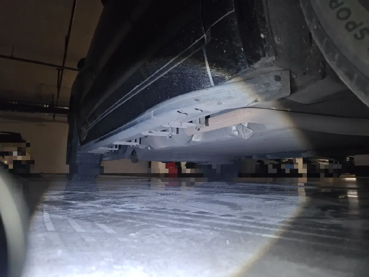 2021 Li ONE Range Extended 131HP REEV 40.5KWH,autocango,china used car exporter,china ev exporter,chinese used car exporter,chinese used ev exporter