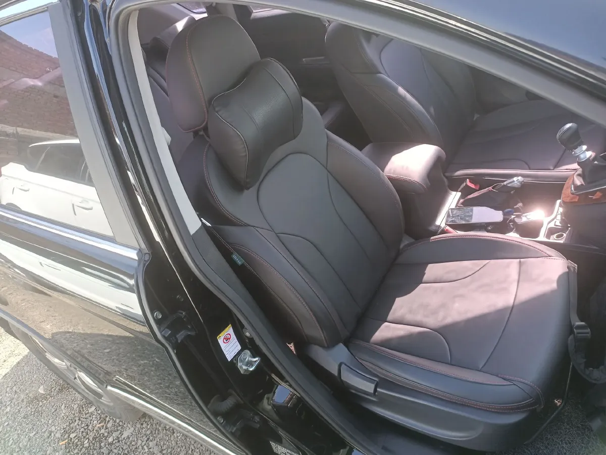 2017 Haval H6 1.5T 150HP L4 6MT,autocango,china used car exporter,china ev exporter,chinese used car exporter,chinese used ev exporter