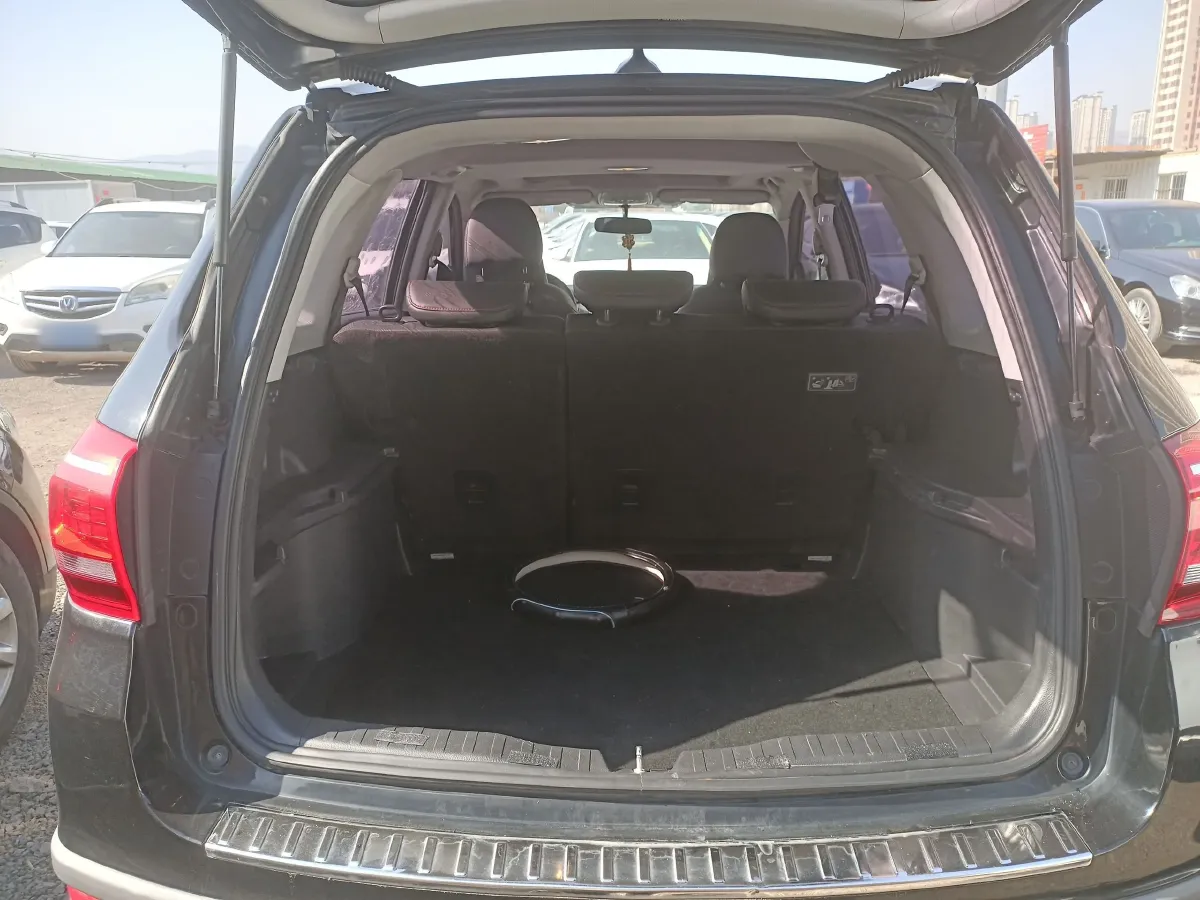 2017 Haval H6 1.5T 150HP L4 6MT,autocango,china used car exporter,china ev exporter,chinese used car exporter,chinese used ev exporter