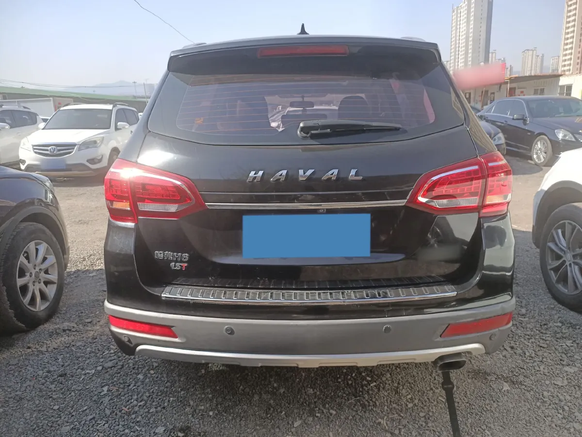 2017 Haval H6 1.5T 150HP L4 6MT,autocango,china used car exporter,china ev exporter,chinese used car exporter,chinese used ev exporter
