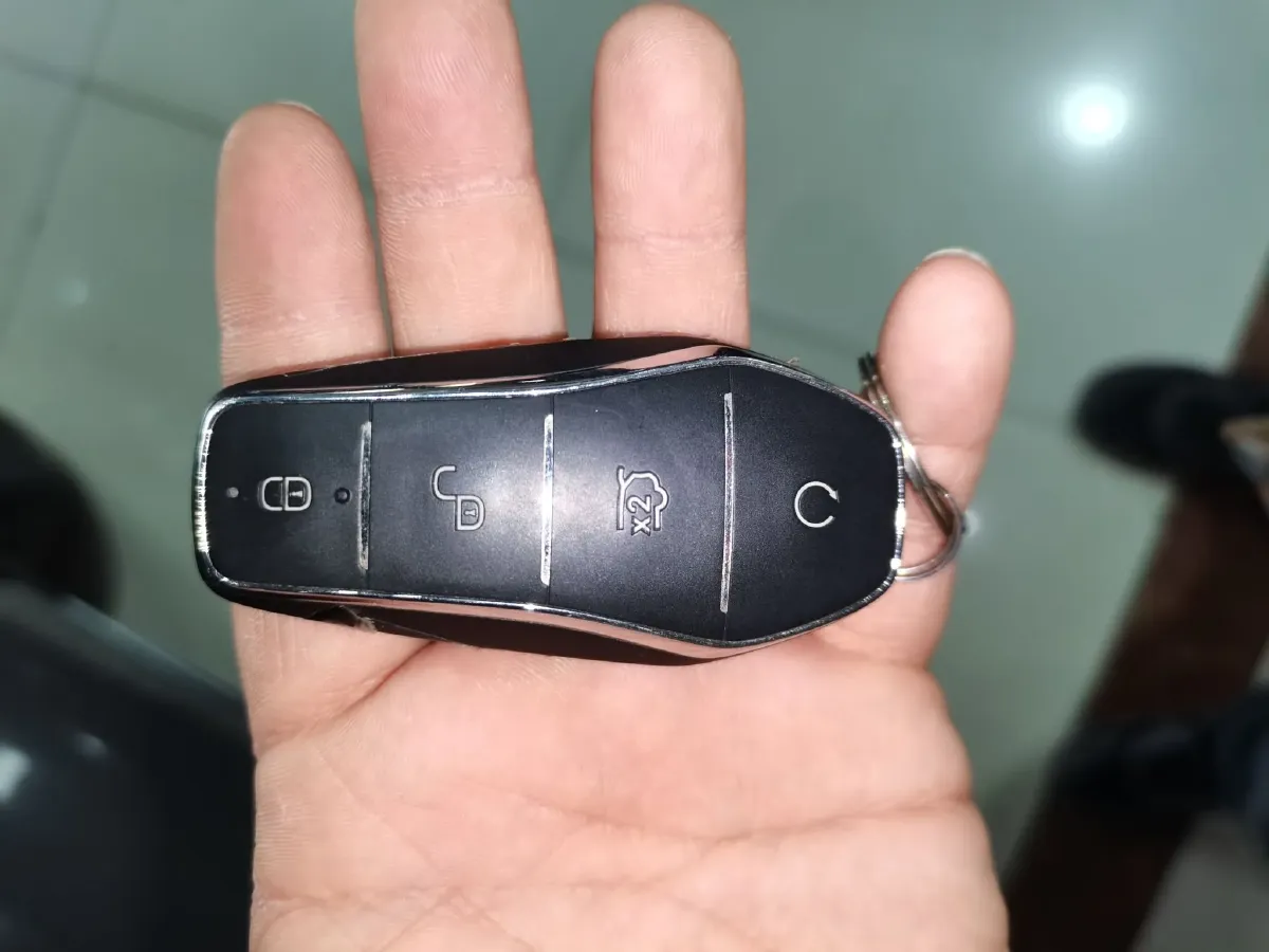 2024 BYD Tang 1.5T 139HP L4 E-CVT PHEV 21.504KWH,autocango,china used car exporter,china ev exporter,chinese used car exporter,chinese used ev exporter