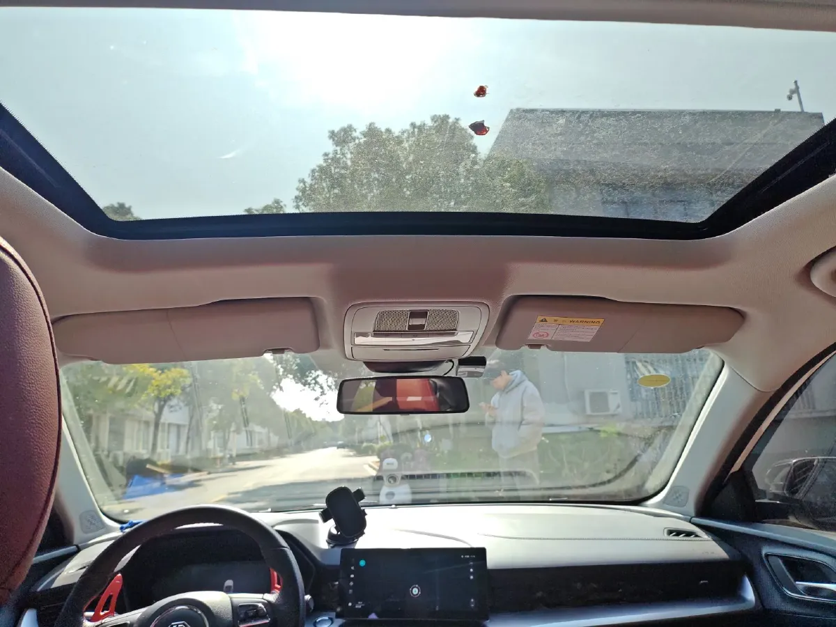 2022 MG 5 1.5T 173HP L4 7DCT,autocango,china used car exporter,china ev exporter,chinese used car exporter,chinese used ev exporter