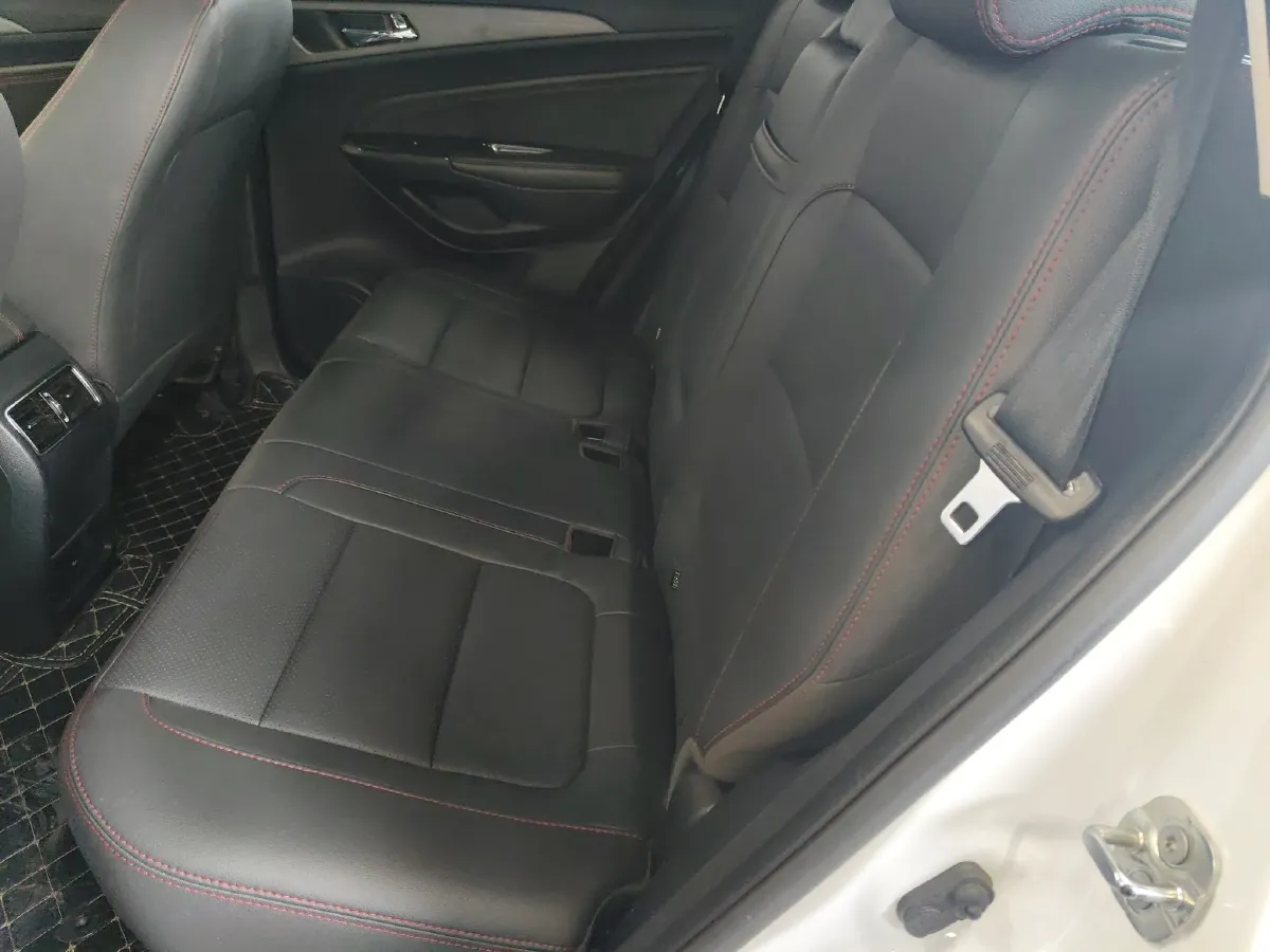 2017 ChangAn CS75 1.5T 170HP L4 6AT,autocango,china used car exporter,china ev exporter,chinese used car exporter,chinese used ev exporter