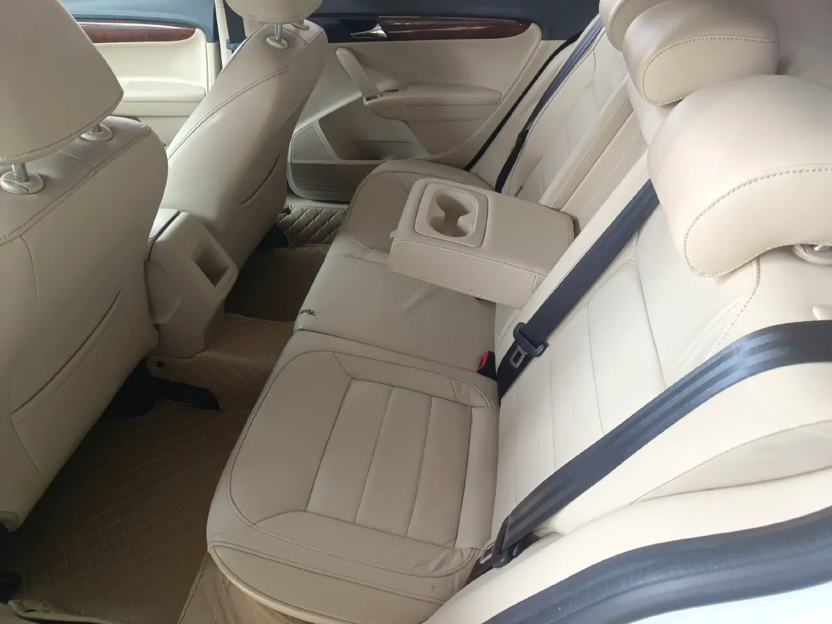 2013 Volkswagen Lavida 1.6L 110HP L4 5MT,autocango,china used car exporter,china ev exporter,chinese used car exporter,chinese used ev exporter