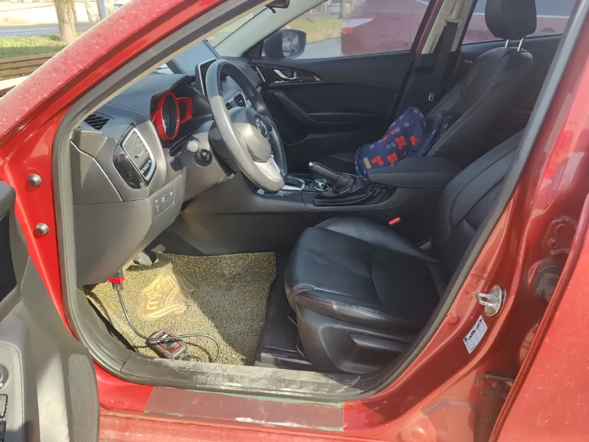 2016 Mazda 3 Axela 1.5L 117HP L4 6AT,autocango,china used car exporter,china ev exporter,chinese used car exporter,chinese used ev exporter