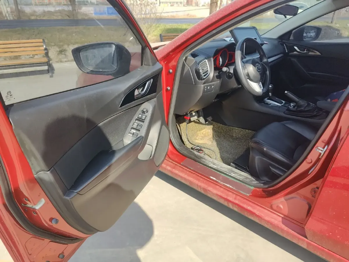 2016 Mazda 3 Axela 1.5L 117HP L4 6AT,autocango,china used car exporter,china ev exporter,chinese used car exporter,chinese used ev exporter