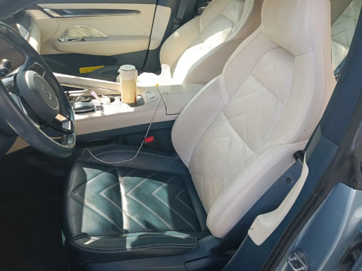 2023 Zeekr 001 BEV 100KWH,autocango,china used car exporter,china ev exporter,chinese used car exporter,chinese used ev exporter