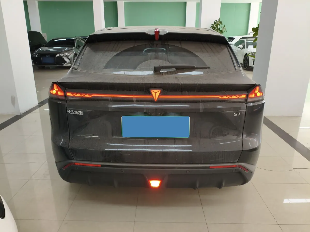 2023 Deepal S07 BEV 66.8KWH,autocango,china used car exporter,china ev exporter,chinese used car exporter,chinese used ev exporter