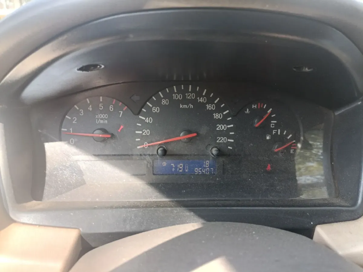 2009 Chery A5 1.5L 109HP L4 5MT,autocango,china used car exporter,china ev exporter,chinese used car exporter,chinese used ev exporter