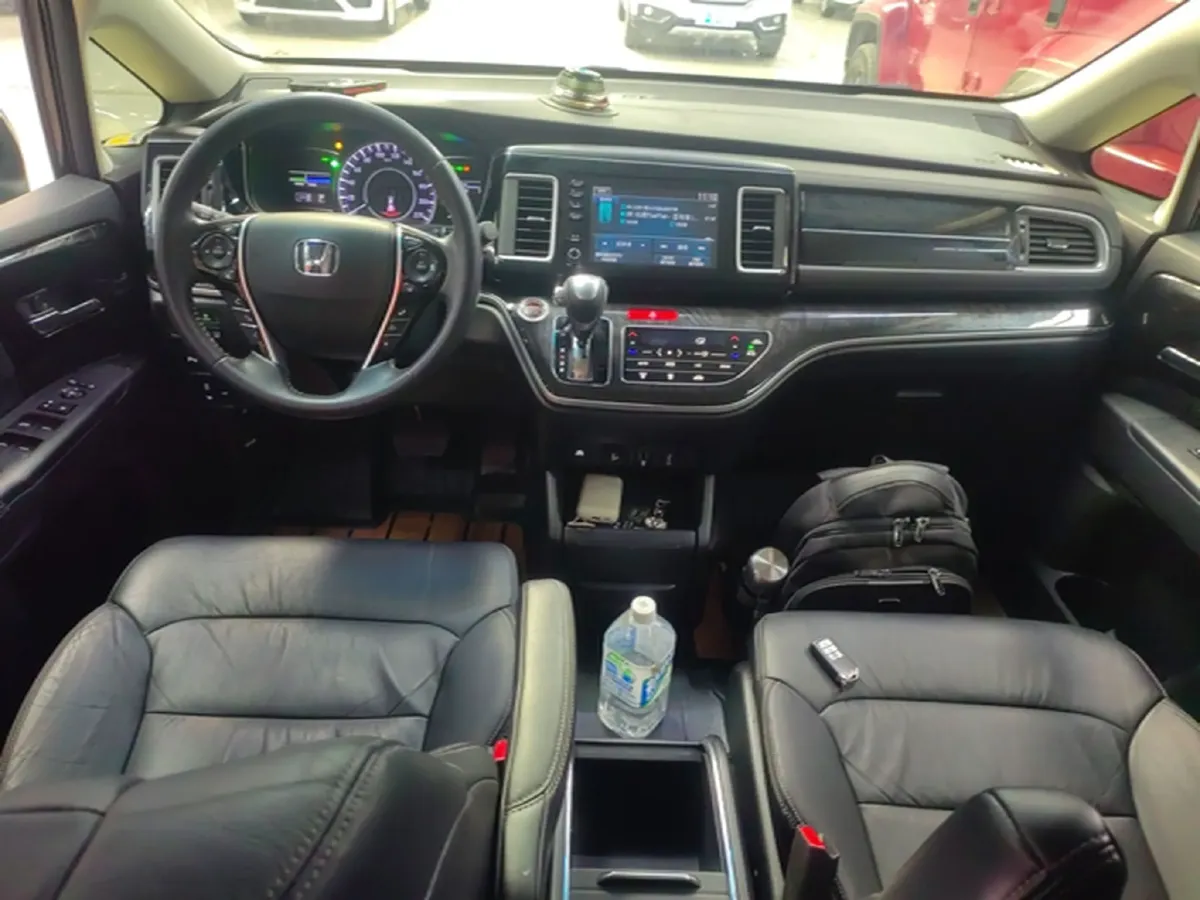 2019 Volkswagen Teramont 2.0T 220HP L4 7DCT,autocango,china used car exporter,china ev exporter,chinese used car exporter,chinese used ev exporter