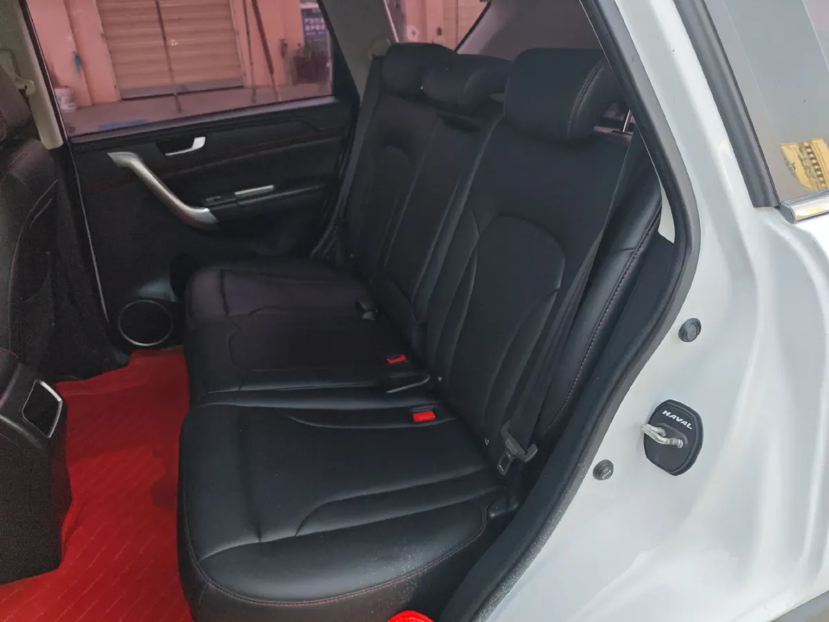 2015 Haval H6 1.5T 150HP L4 6MT,autocango,china used car exporter,china ev exporter,chinese used car exporter,chinese used ev exporter