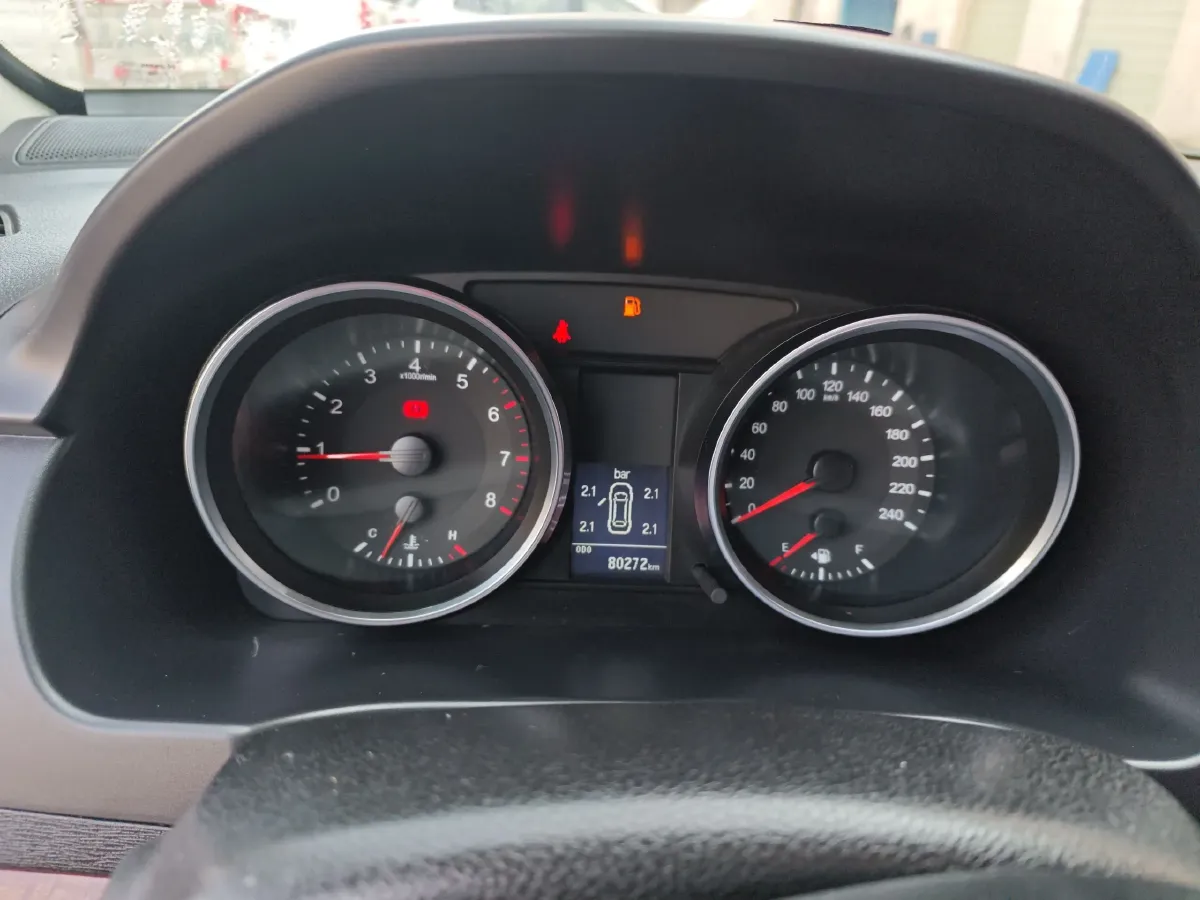 2015 Haval H6 1.5T 150HP L4 6MT,autocango,china used car exporter,china ev exporter,chinese used car exporter,chinese used ev exporter