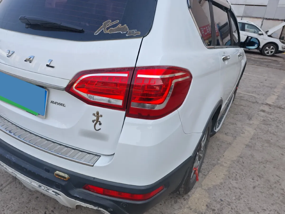 2015 Haval H6 1.5T 150HP L4 6MT,autocango,china used car exporter,china ev exporter,chinese used car exporter,chinese used ev exporter
