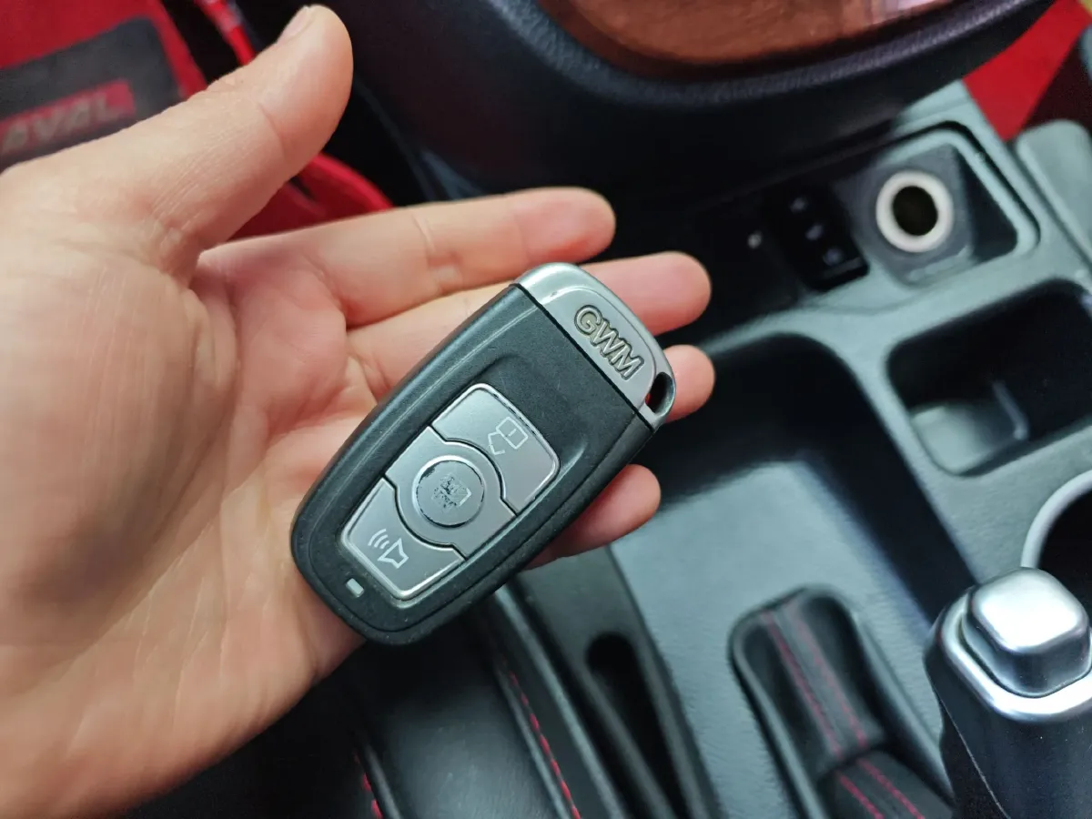 2015 Haval H6 1.5T 150HP L4 6MT,autocango,china used car exporter,china ev exporter,chinese used car exporter,chinese used ev exporter