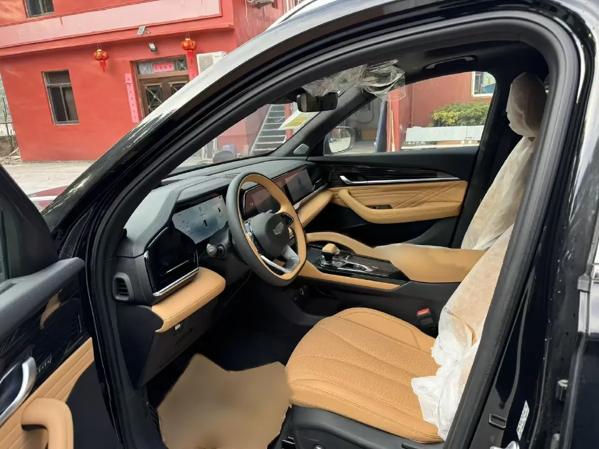 2024 Geely Monjaro 1.5T 163HP L4 3DHT Hybrid,autocango,china used car exporter,china ev exporter,chinese used car exporter,chinese used ev exporter