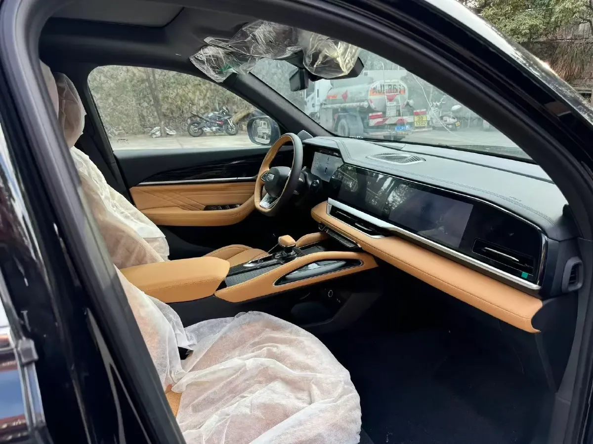 2024 Geely Monjaro 1.5T 163HP L4 3DHT Hybrid,autocango,china used car exporter,china ev exporter,chinese used car exporter,chinese used ev exporter