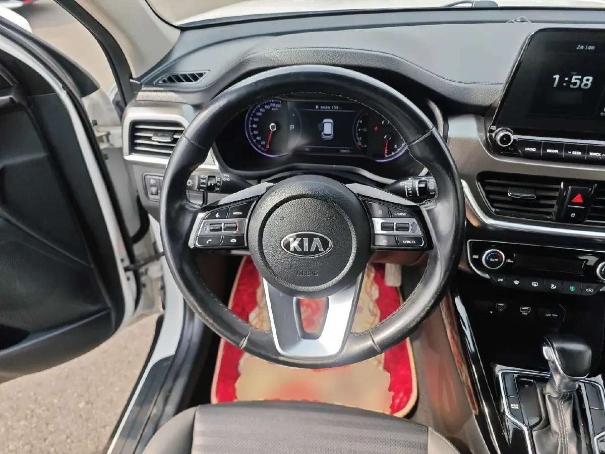 2018 Kia Sportage R 2.0L 160HP L4 6AT,autocango,china used car exporter,china ev exporter,chinese used car exporter,chinese used ev exporter