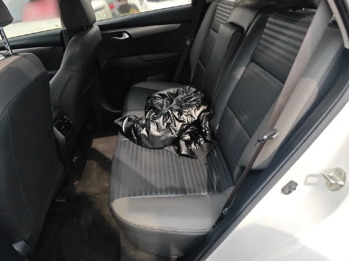 2018 Kia Sportage R 2.0L 160HP L4 6AT,autocango,china used car exporter,china ev exporter,chinese used car exporter,chinese used ev exporter