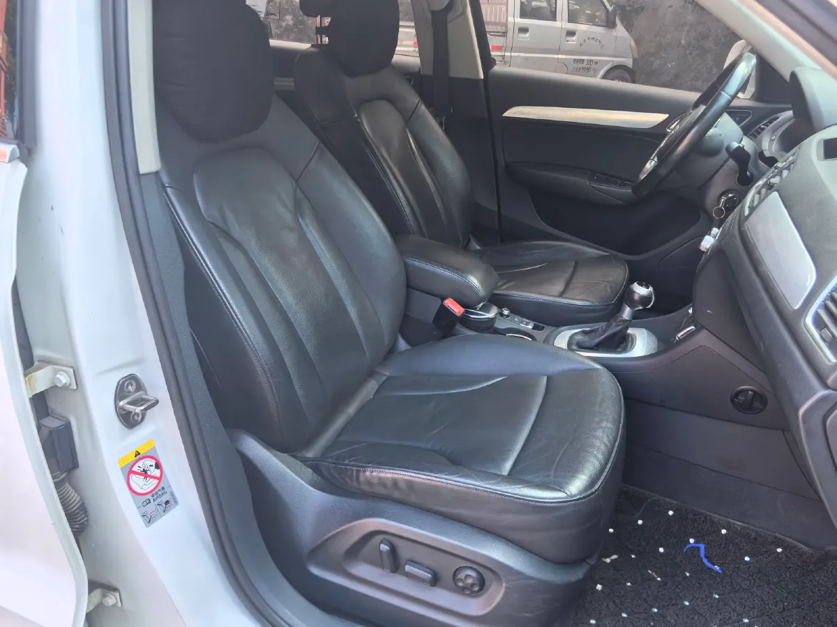 2015 Audi Q3 1.4T 150HP L4 6DCT,autocango,china used car exporter,china ev exporter,chinese used car exporter,chinese used ev exporter