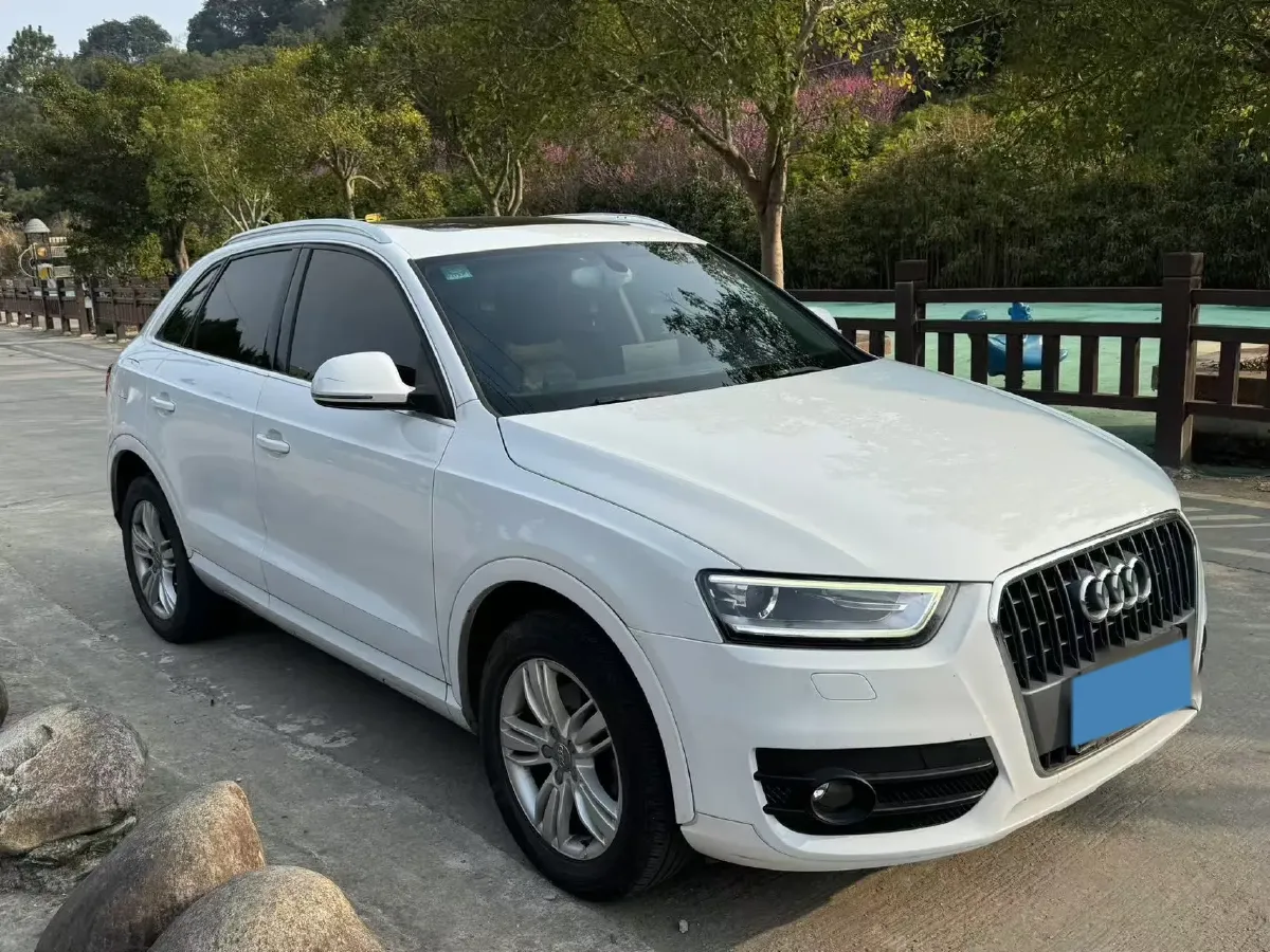 2015 Audi Q3 1.4T 150HP L4 6DCT,autocango,china used car exporter,china ev exporter,chinese used car exporter,chinese used ev exporter
