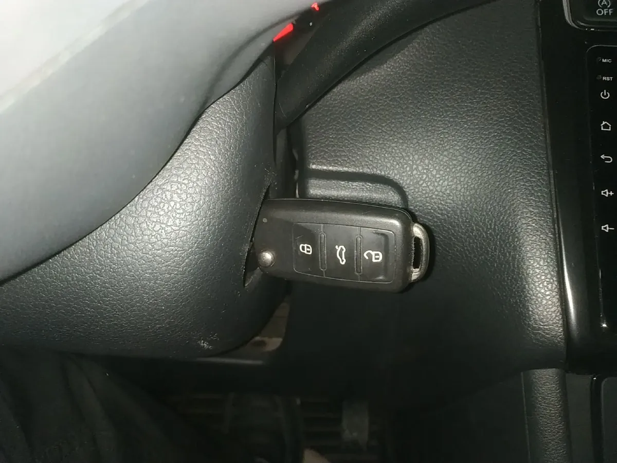 2018 Volkswagen Santana 1.5L 110HP L4 6AT,autocango,china used car exporter,china ev exporter,chinese used car exporter,chinese used ev exporter