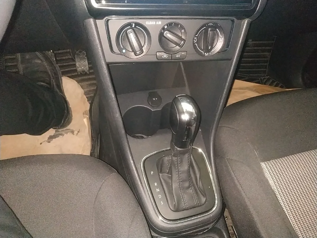 2018 Volkswagen Santana 1.5L 110HP L4 6AT,autocango,china used car exporter,china ev exporter,chinese used car exporter,chinese used ev exporter