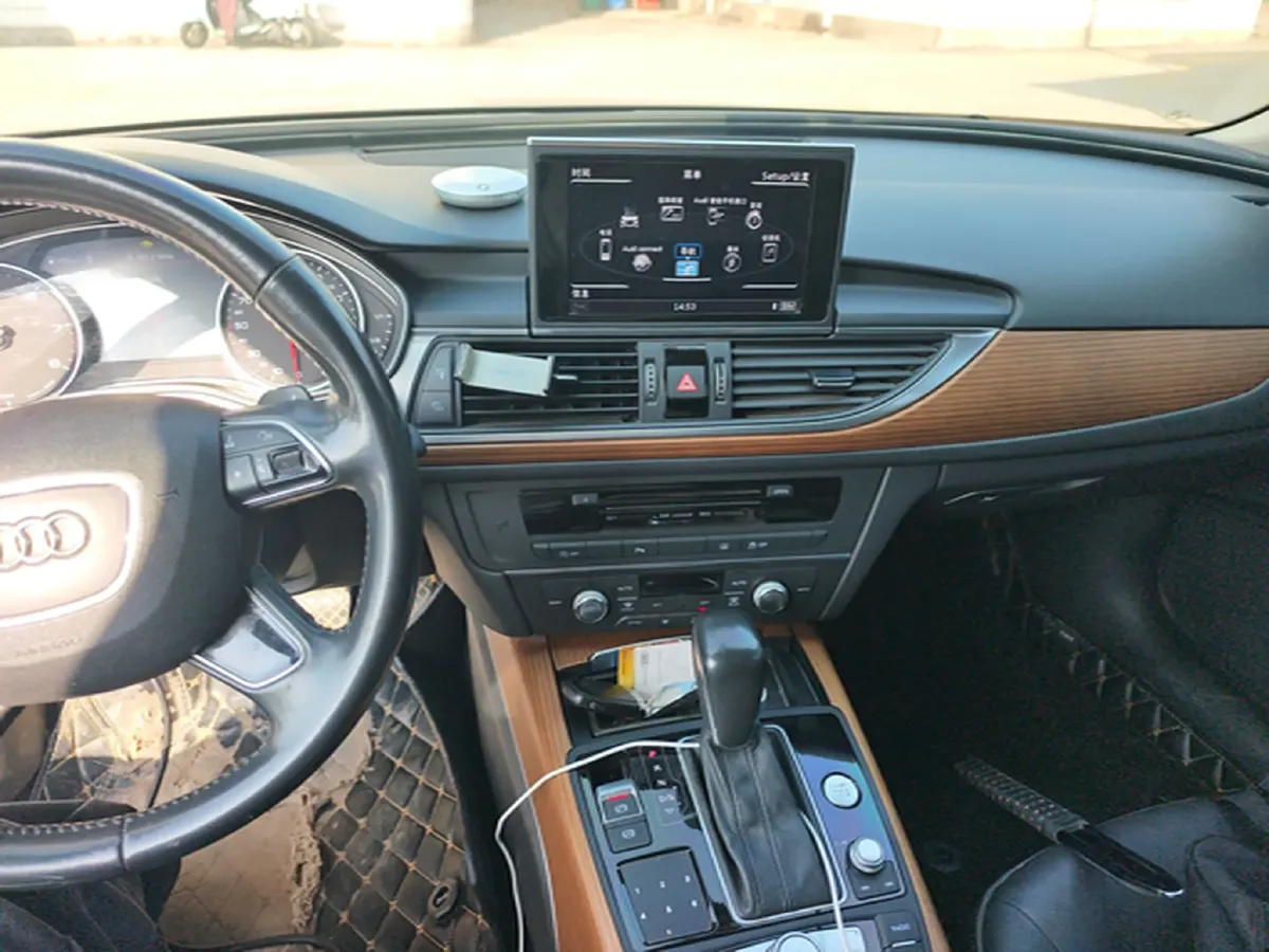 2018 Audi A6L 2.5L 204HP V6 CVT,autocango,china used car exporter,china ev exporter,chinese used car exporter,chinese used ev exporter