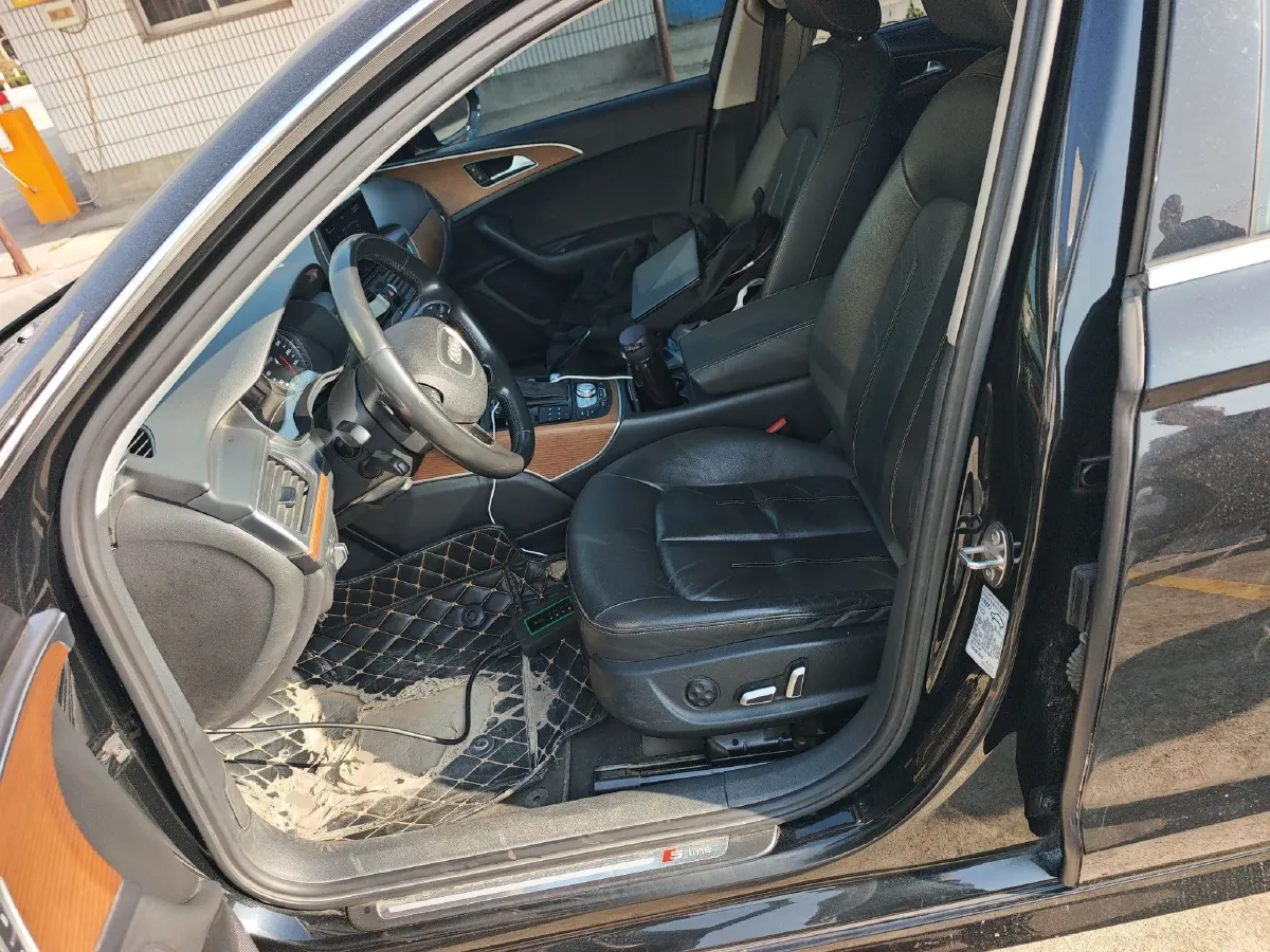 2018 Audi A6L 2.5L 204HP V6 CVT,autocango,china used car exporter,china ev exporter,chinese used car exporter,chinese used ev exporter