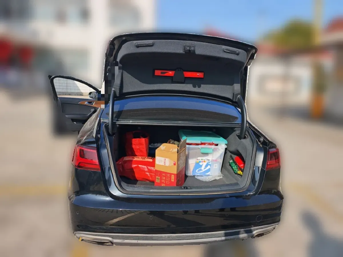 2018 Audi A6L 2.5L 204HP V6 CVT,autocango,china used car exporter,china ev exporter,chinese used car exporter,chinese used ev exporter