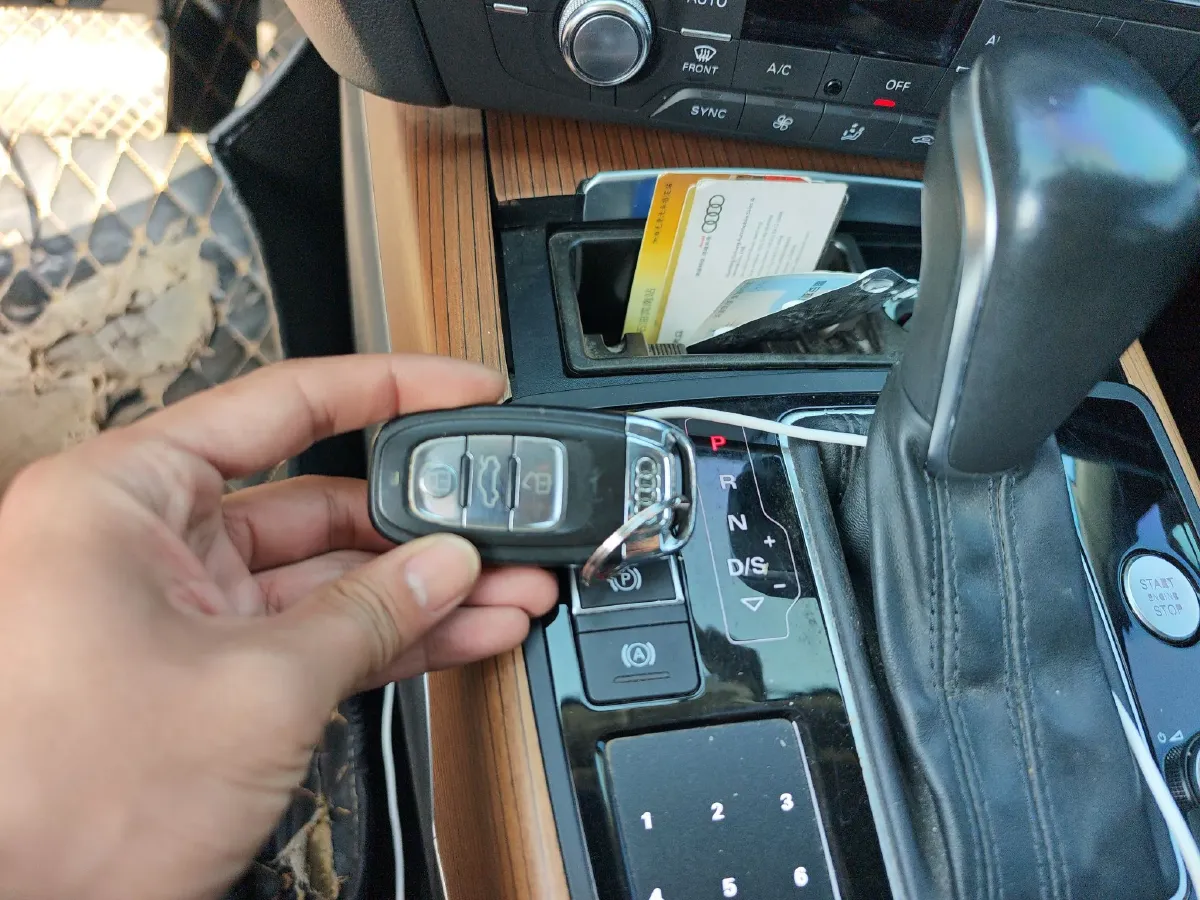 2018 Audi A6L 2.5L 204HP V6 CVT,autocango,china used car exporter,china ev exporter,chinese used car exporter,chinese used ev exporter