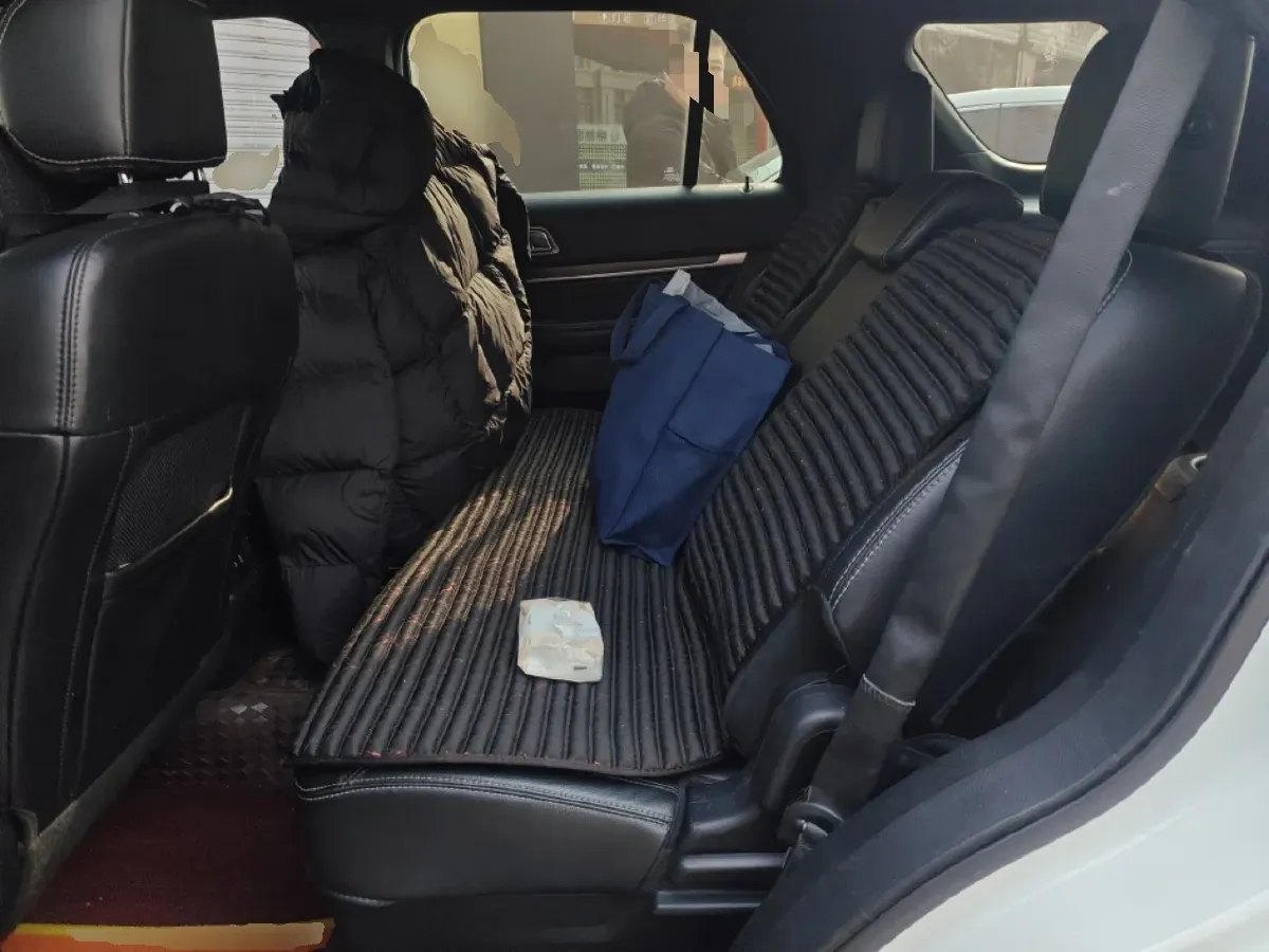 2016 Ford Explorer 2.3T 276HP L4 6AT,autocango,china used car exporter,china ev exporter,chinese used car exporter,chinese used ev exporter