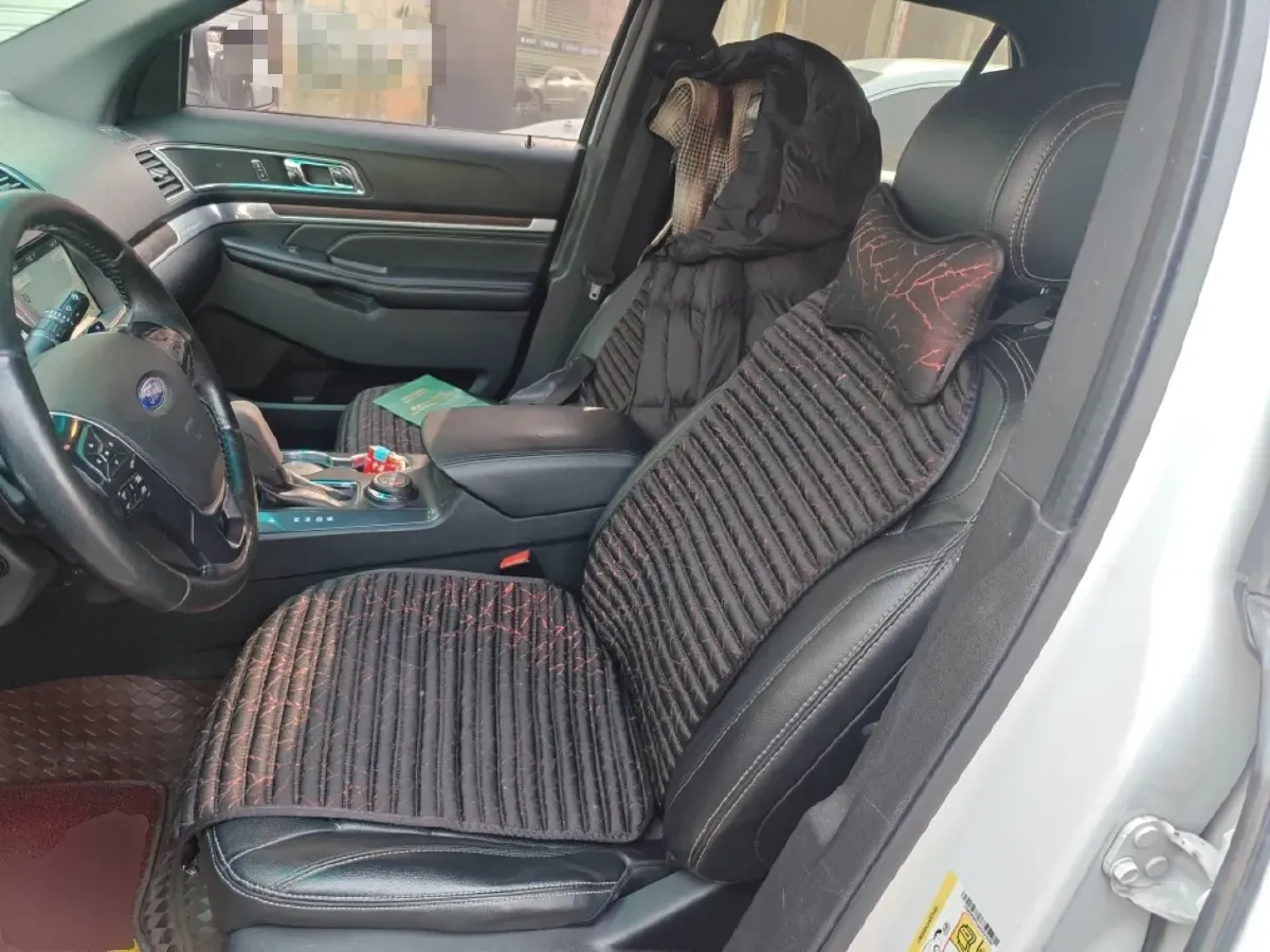 2016 Ford Explorer 2.3T 276HP L4 6AT,autocango,china used car exporter,china ev exporter,chinese used car exporter,chinese used ev exporter