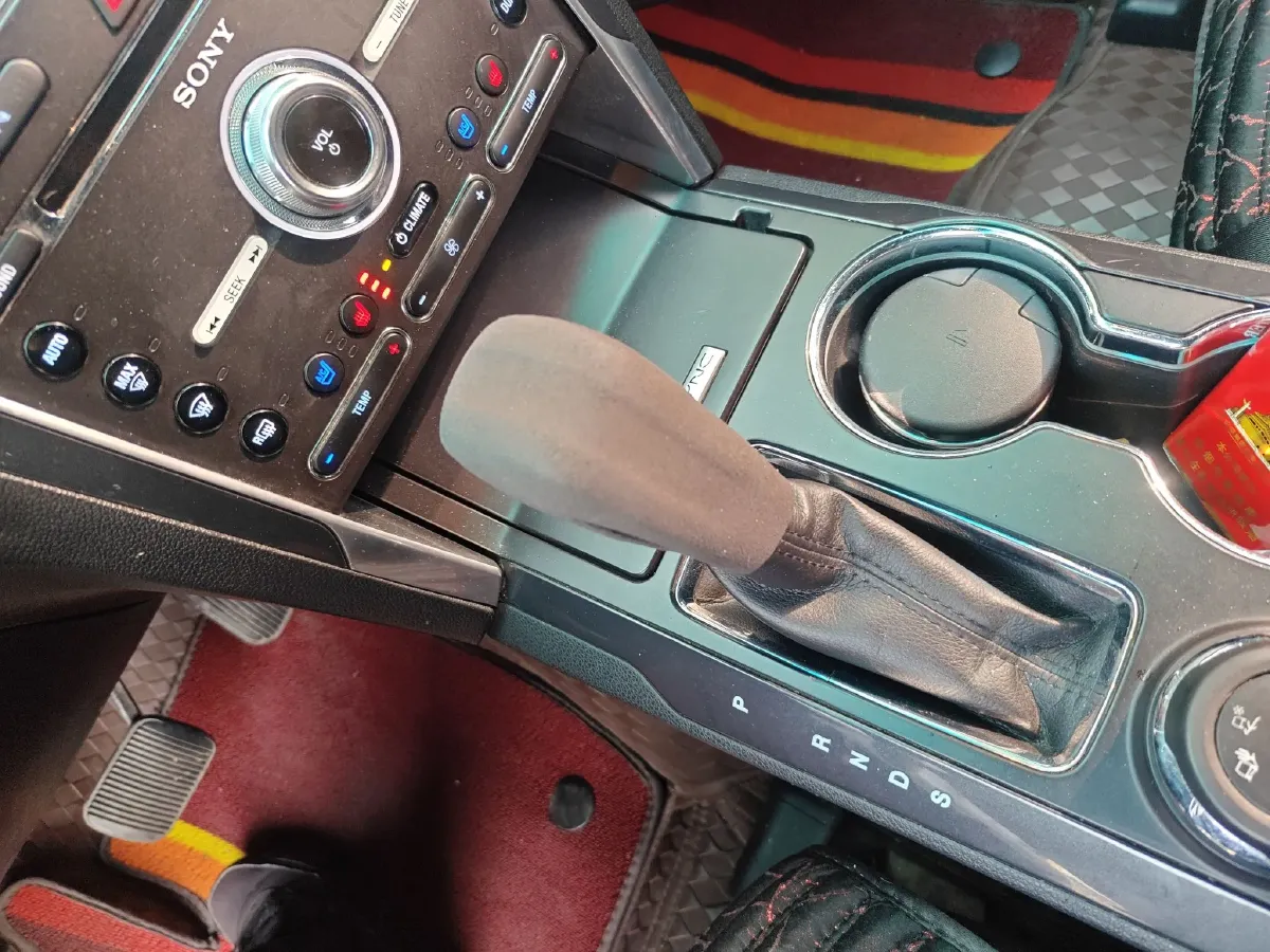 2016 Ford Explorer 2.3T 276HP L4 6AT,autocango,china used car exporter,china ev exporter,chinese used car exporter,chinese used ev exporter